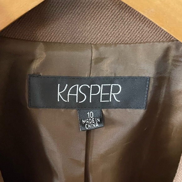 Kasper|Chocolate Brown Boyfriend Blazer, Structured Fit•••Business Casual - Picture 7 of 11